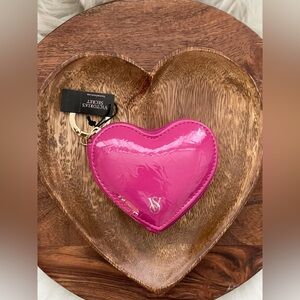 VICTORIAS SECRET Pink Patent Leather Zip Around Coin Case w/Gold Tone Hardware